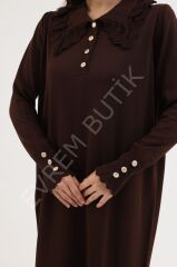 TRİKO ELBİSE DANTEL YAKA