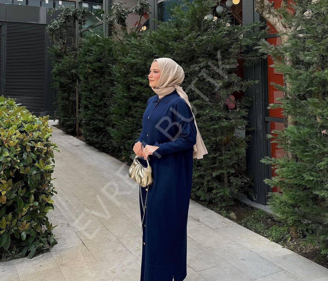 GÖMLEK YAKA TAM BOY HIRKA